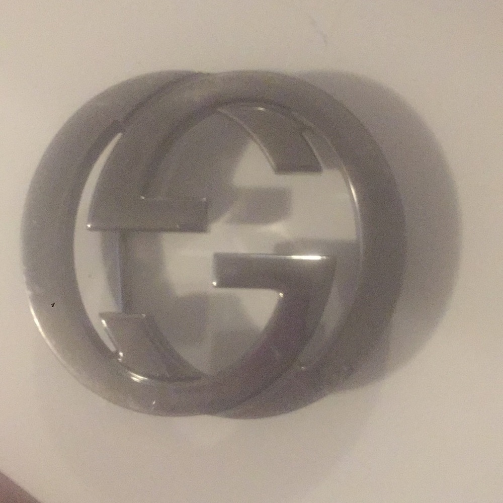 Gucci belt buckle